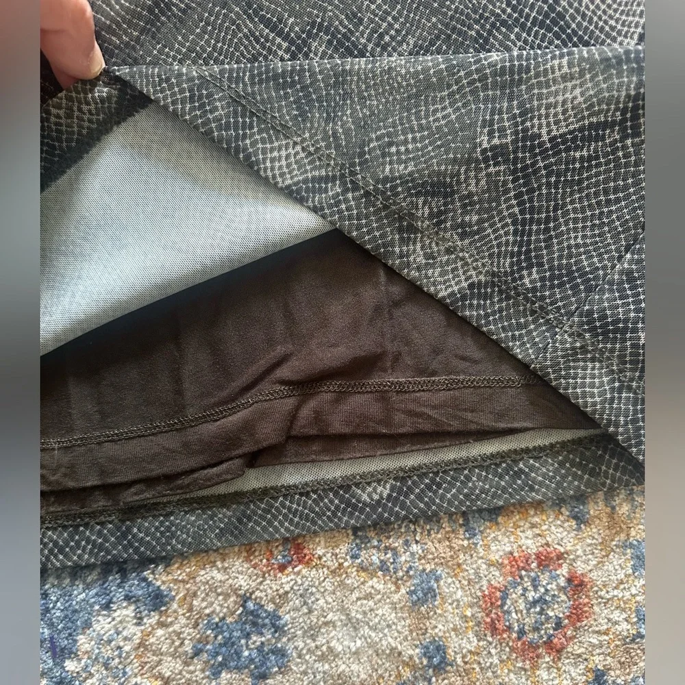 Good American Olive Green Snake Print Pencil Skirt